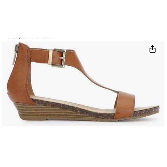Kenneth Cole Great City Gal Toffee Cognac Vegan Leather Wedge T-Strap Sandals 8 - Picture 4 of 13